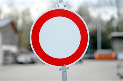 Verkehrszeichen 250 - Verbot für Fahrzeuge aller Art