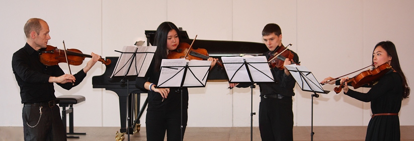 Bratschenklasse der Musikakademie 