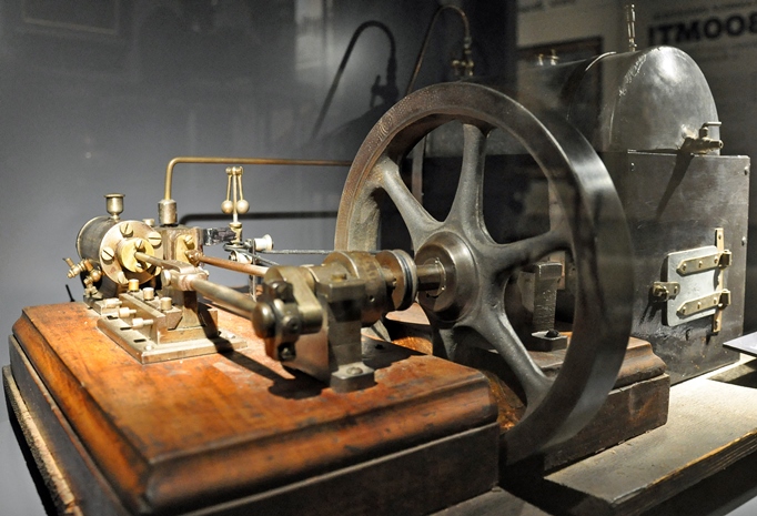 Modell einer Dampfmaschine