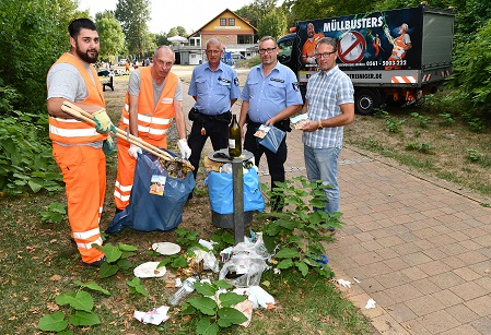 Müllbusters am Fuldaufer