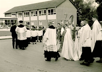 Einweihung Arnold-Janssen-Schule im Jahr 1958