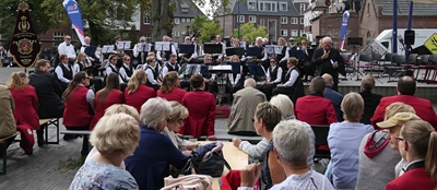 Platzkonzert im Langenbergpark