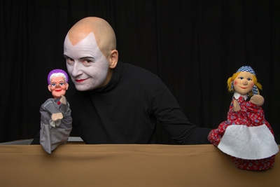 Bridge Markland mit „faust in the box“