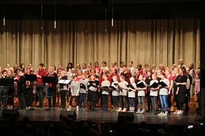 Weihnachtskonzert und gemeinsames Weihnachtsliedersingen der Musikschule Borken am 3. Advent 2018