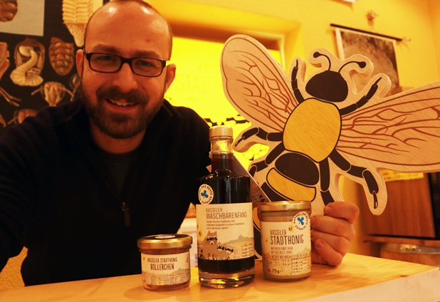 „Bestes Zuhause“-Honig und Bollerchen