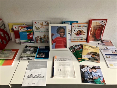 Materialkoffer „Kinder mit Fluchthintergrund“