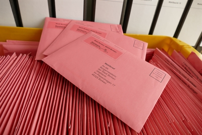 Endspurt im Briefwahlbüro der Stadt Borken für die Europawahl am 26. Mai 2019