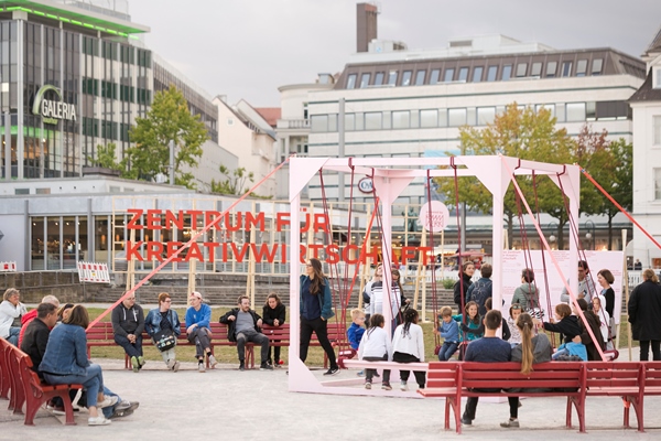 Raamwerk_Installation während der Museumsnacht 2019