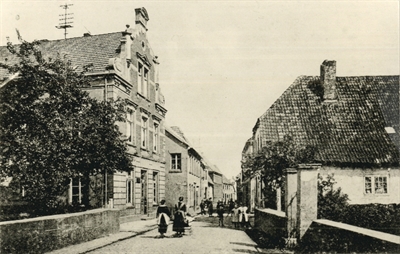 Blick vom Butenwall in die Brinkstraße vor ca. 100 Jahren (Stadtarchiv Borken, Fotosammlung)