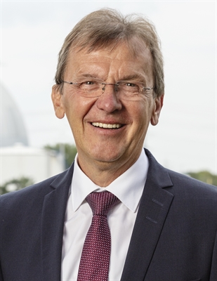 Dr. Emanuel Grün