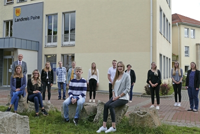 207/2020 Neue Auszubildende