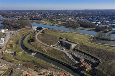 Bauarbeiten am Emscherland an der Stadtgrenze zwischen Castrop-Rauxel und Recklinghausen (03/2021)