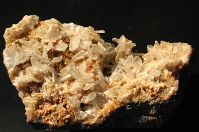Baryt- und Quarzkristalle