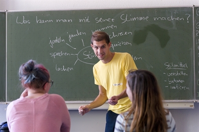 Philip Seiler_poetry-slam-workshop-Foto02 (c) Philip Seiler.jpg
