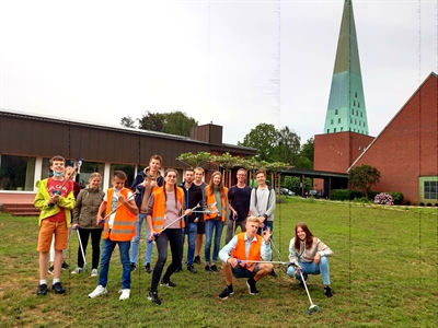 Müllwalk Gruppe Apostelkirche