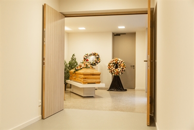 Neue Trauerhalle Friedhof Bocholt innen