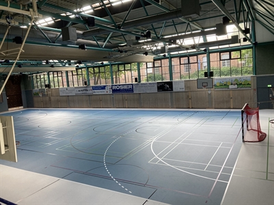 Die Sporthalle im Hönneberufskolleg des Märkischen Kreises ist nach der Sanierung wieder einwandfrei nutzbar. Foto: Ulla Erkens/Märkischer Kreis