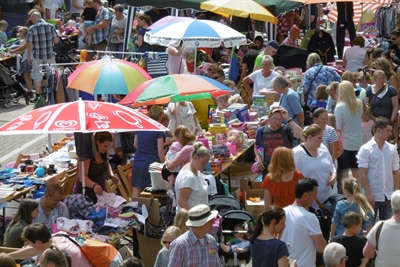 Kinderflohmarkt beim ESB 1