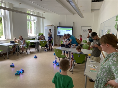 Robotik-Workshop der Stadtbibliothek beim Bildungskarussell