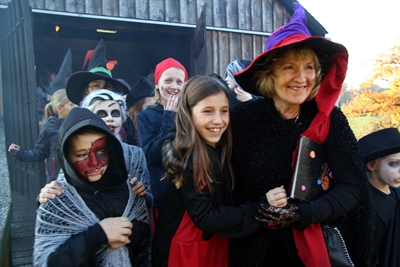 Kinder zwischen acht und zwölf Jahren dürfen sich schon auf die Halloween-Party an der Luisenhütte am 29. Oktober freuen. Foto: Dirk Klüppel/Märkischer Kreis