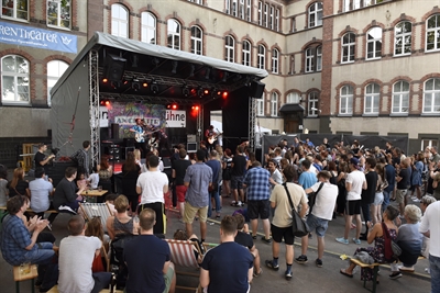 Kassel rockt: Bewerbungsstart für die „Junge Kunst Bühne“ auf dem Altstadtfest