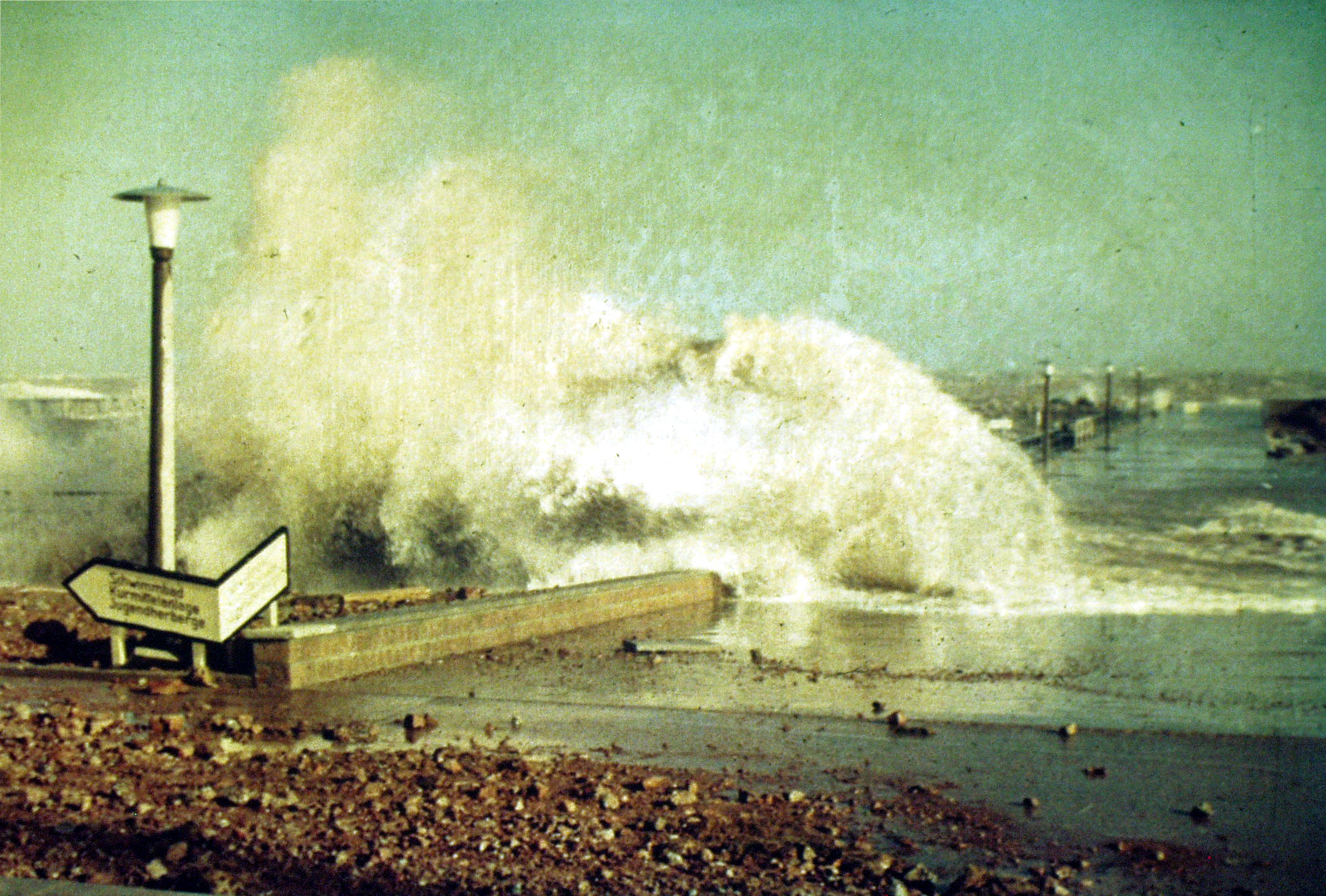 Von Sturmfluten und Seedeichen – Zur Geschichte der Deiche in Cuxhaven und auf der Insel Neuwerk - Ein Vortrag im Museum „Windstärke 10“