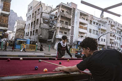 “Yemen: beauty on the edge of war”