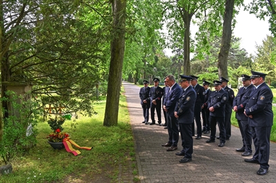 Kranzniederlegung für August Sunkel