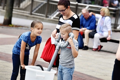 Klang und Musik auf spielerische Art entdecken - beim Klangkunstfestival in Bocholt