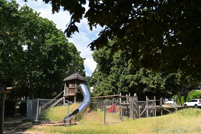 Spielgerät Jakob-Altmaier-Straße