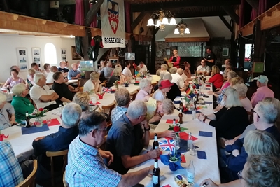 Zahlreiche Mitglieder und Gäste beim 40-jährigen Jubiläum der Deutsch-Britischen Gesellschaft Bocholt e.V. im Heimathaus Mussum am 9. September 2023