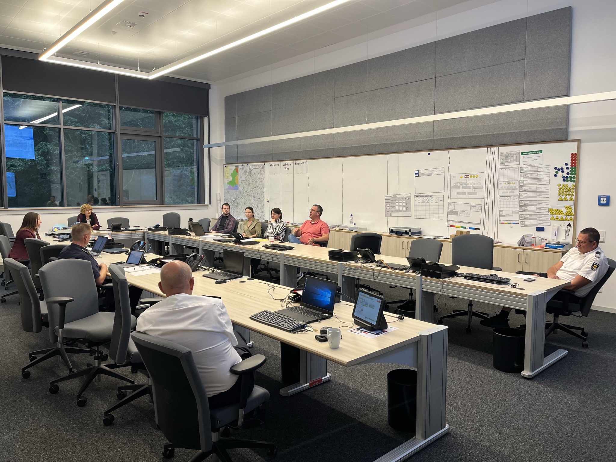 El distrito de Borken participa en el ejercicio de preparación para emergencias del BGZ en el almacén temporal de Ahaus - objetivo: coordinación de los procesos y planes del distrito