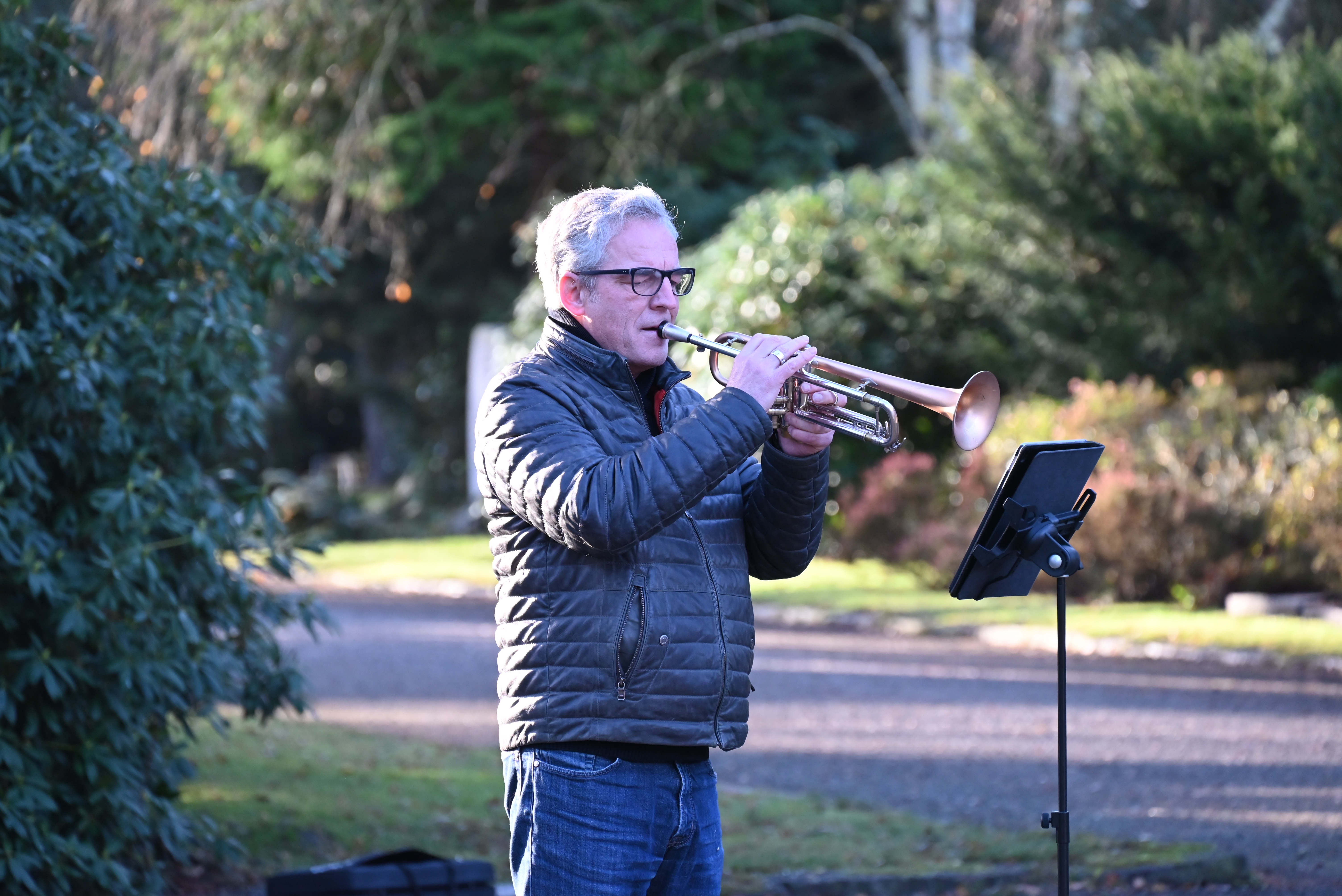 Totensonntag mit musikalischer Begleitung auf dem Brockeswalder Friedhof in Cuxhaven