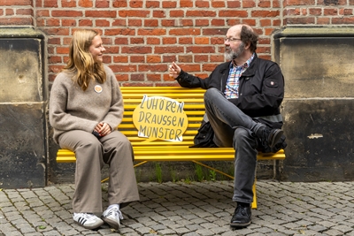 Neue „Zuhör.Bänke“ in Münster
