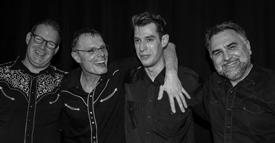Mit einem besonderen Konzert in der Kulturscheune Bad Sassendorf ehren die Musiker von 