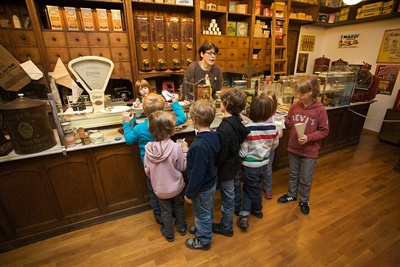 Laden Henke im Stadtmuseum