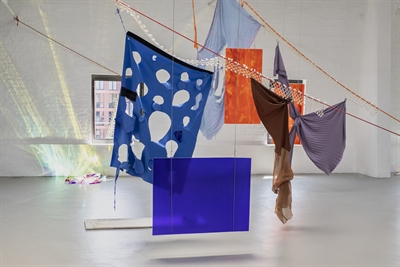 Installation „Vestir el viento“ Rosa Tharrats