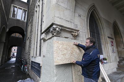 Restaurierungs- und Reinigungsarbeiten Historisches Rathaus