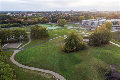 Luftbild „Grüner Trichter”