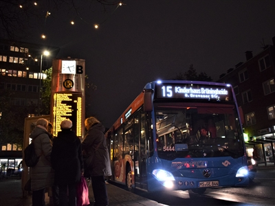 Stadtbusse in der Innenstadt