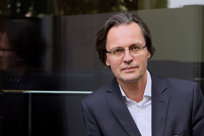 © Peter-Andreas Hassiepen