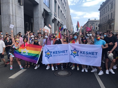 Keshet, die jüdische LGBTIQ+-Initiative beim Christopher Street Day 2022
