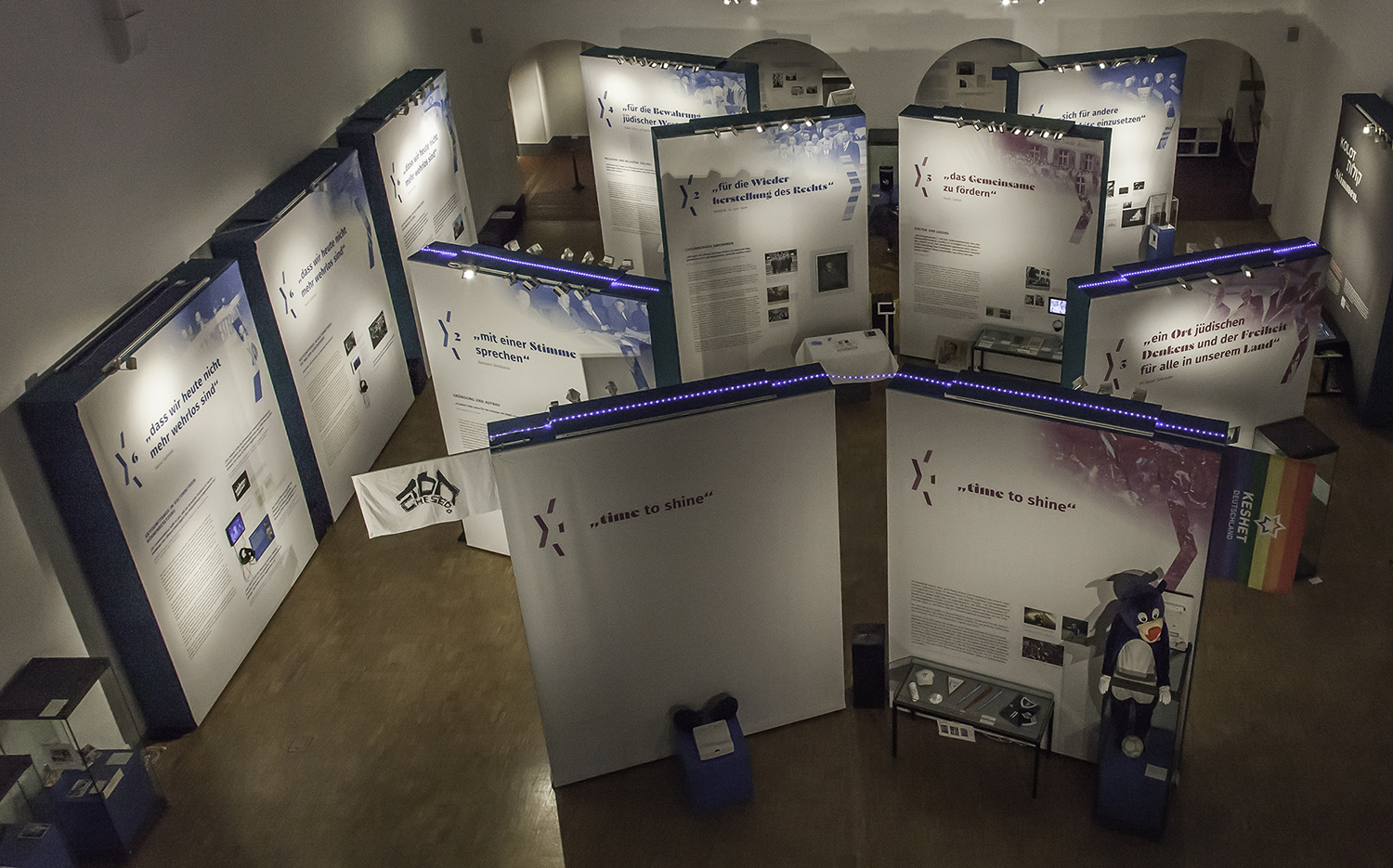 „Mit eigener Stimme. 75 Jahre Zentralrat der Juden in Deutschland“