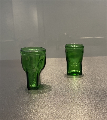 Zwei Jägermeister-Becher von Leif Hauge, um 2010