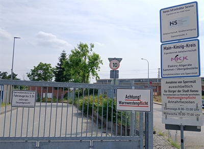 Warnwestenpflicht auf dem Wertstoffhof Hanau