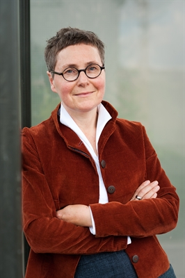 Angela Steidele